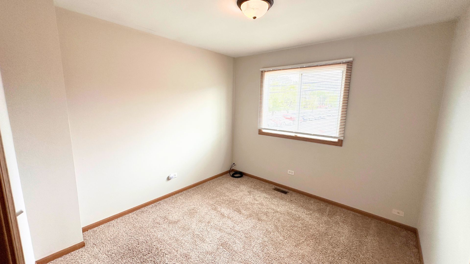 1204 E 154th Street Property Photo 8