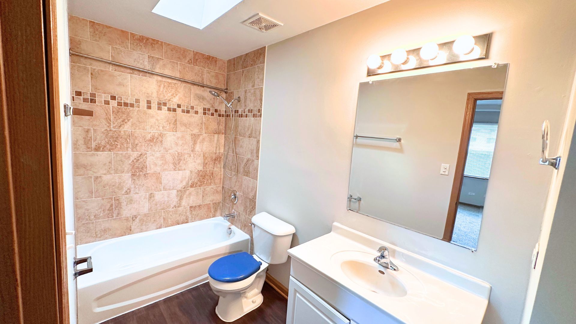 1204 E 154th Street Property Photo 14