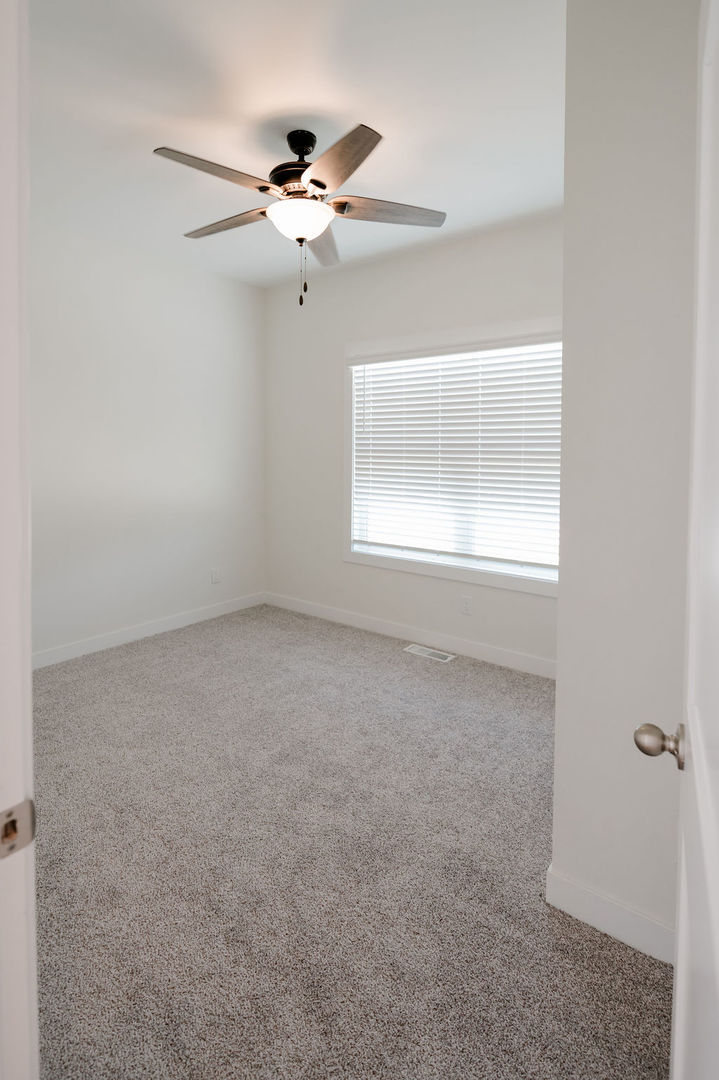 6133 Thor Avenue Property Photo 8