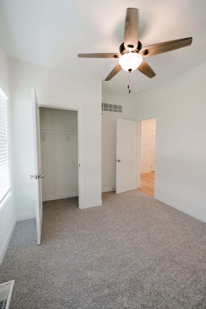 6133 Thor Avenue Property Photo 9