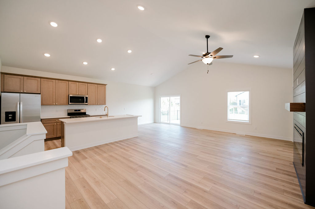 6133 Thor Avenue Property Photo 13