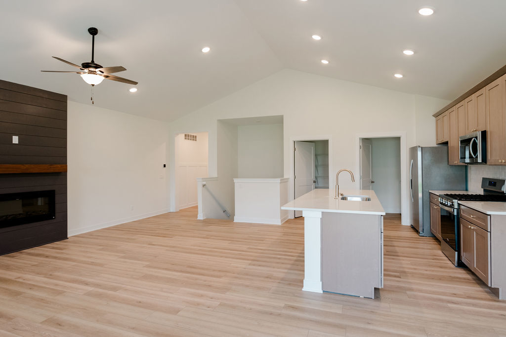 6133 Thor Avenue Property Photo 14