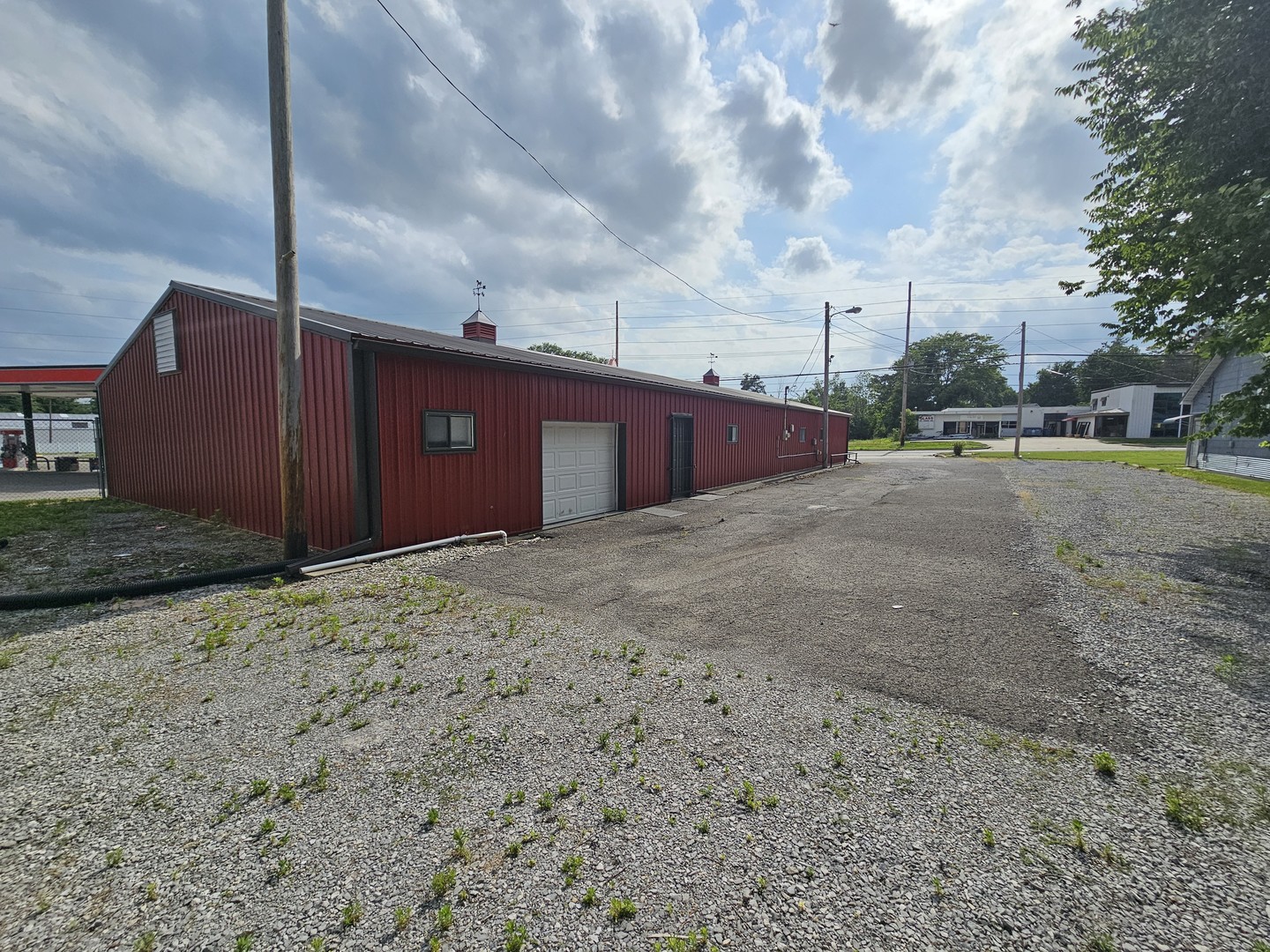 1406 Salem Road Property Photo 5