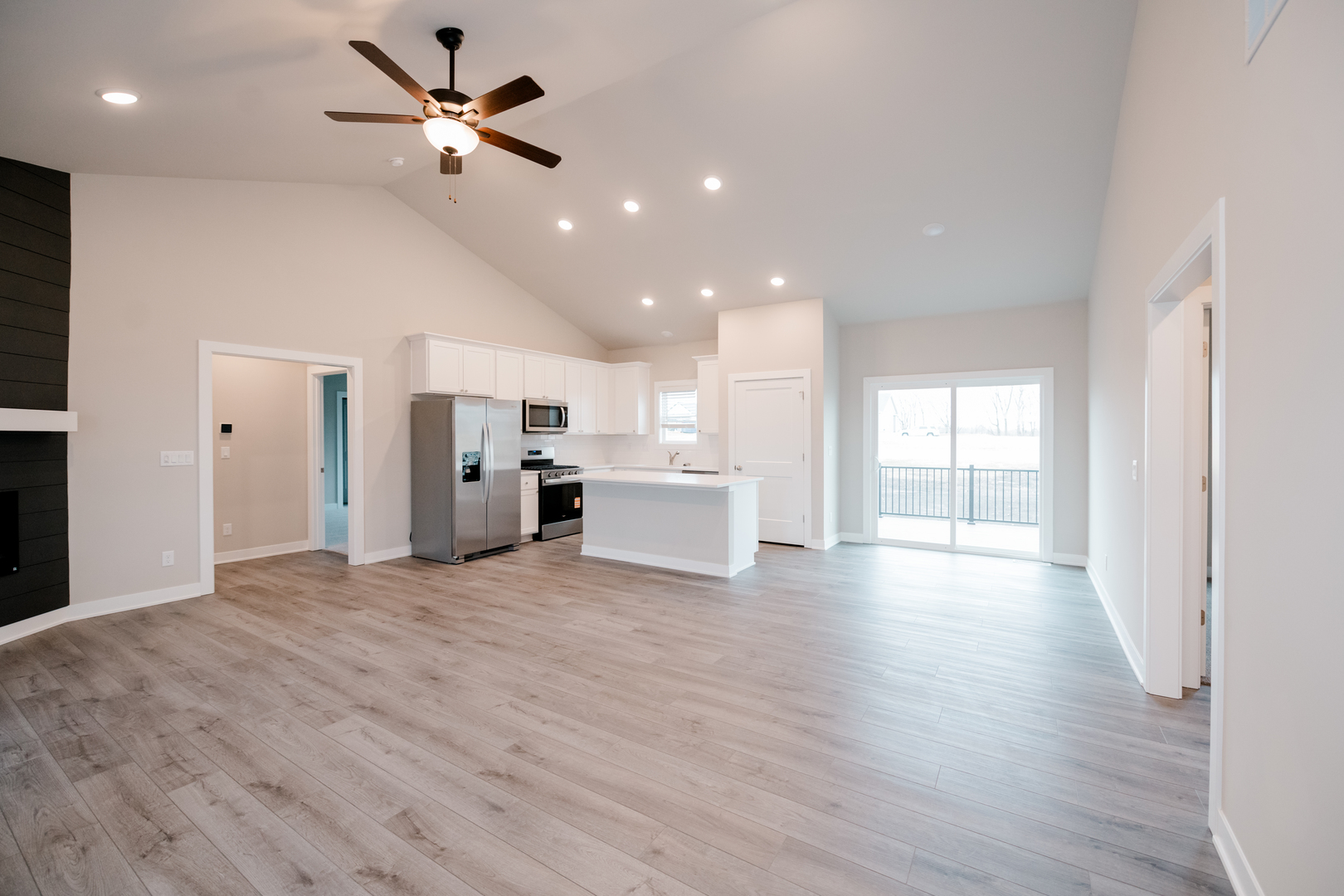 6124 Thor Avenue Property Photo 2