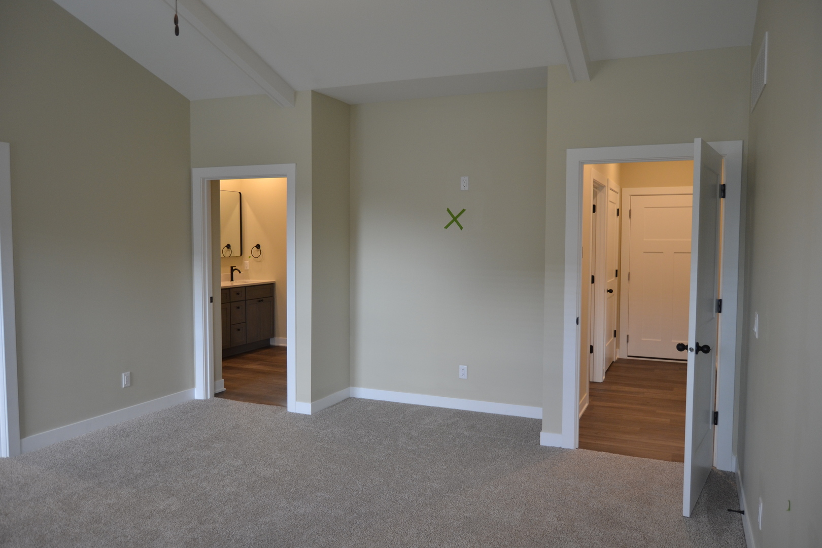 6124 Thor Avenue Property Photo 6