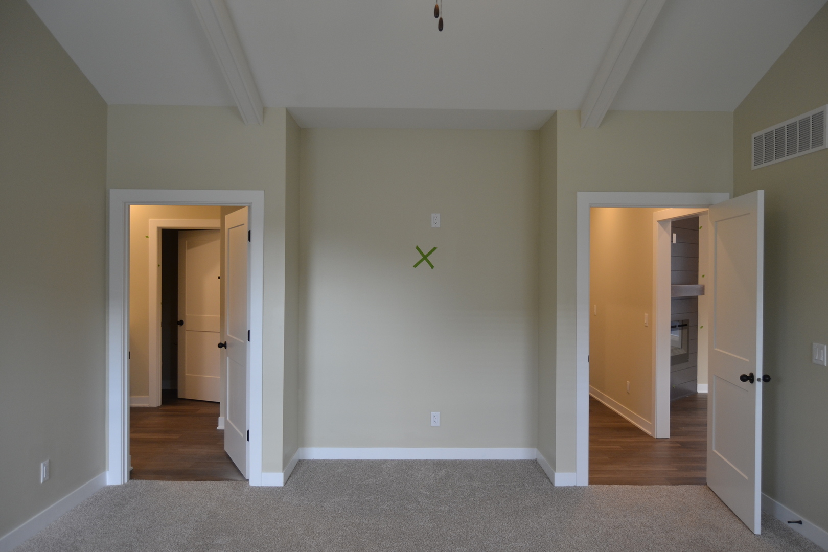 6124 Thor Avenue Property Photo 7