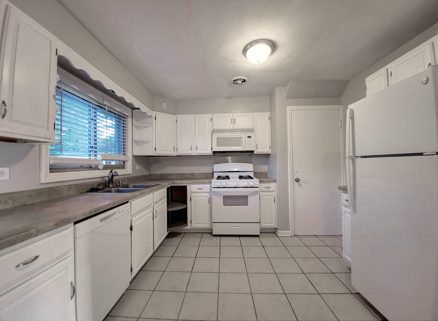18509 Stedhall Road Property Photo 16