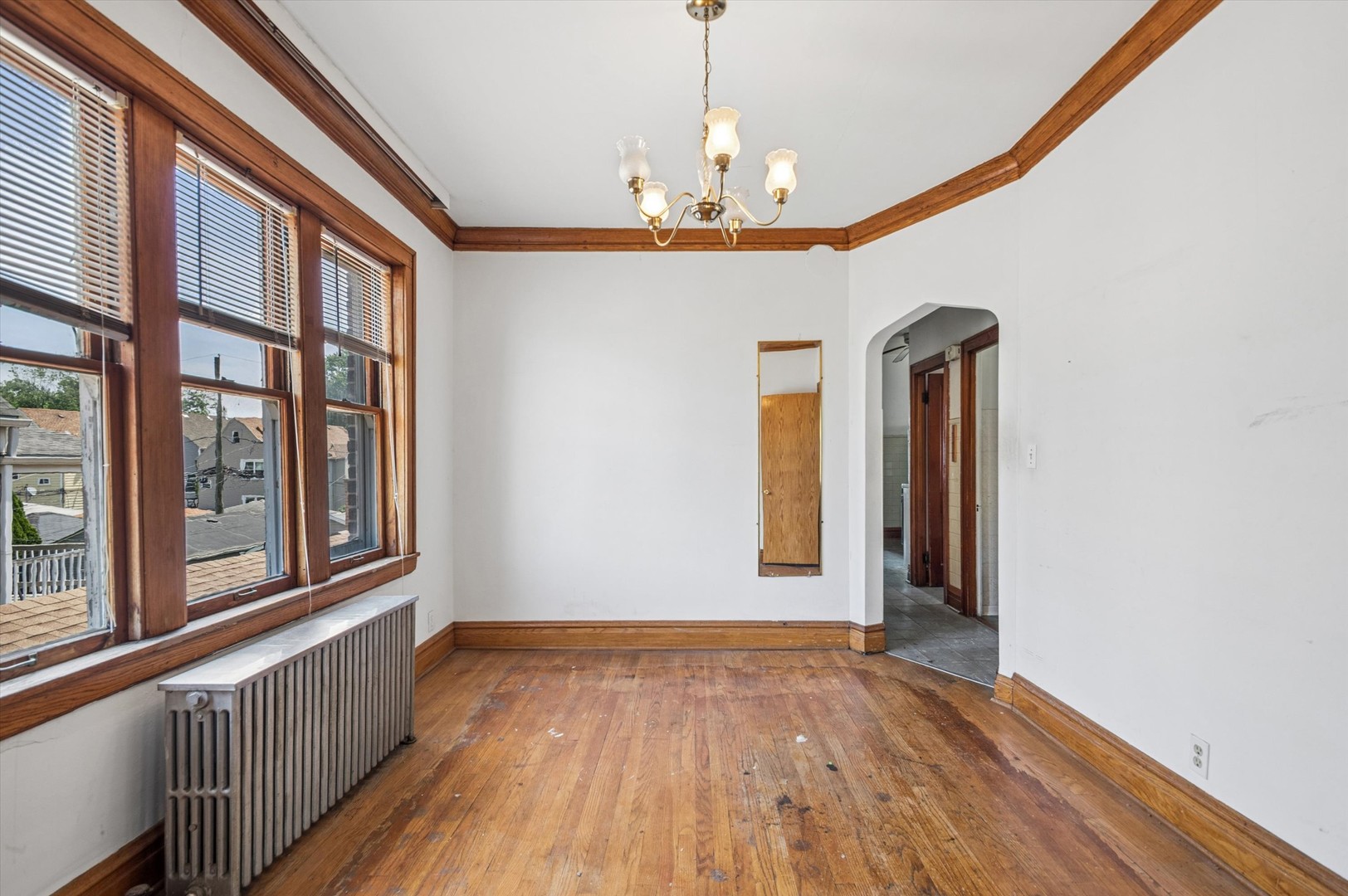 3039 N Gresham Avenue Property Photo 5