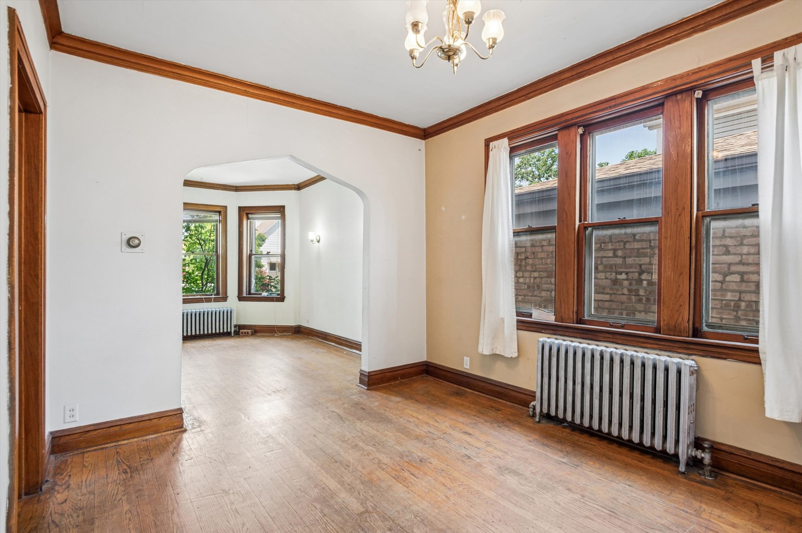 3039 N Gresham Avenue Property Photo 6