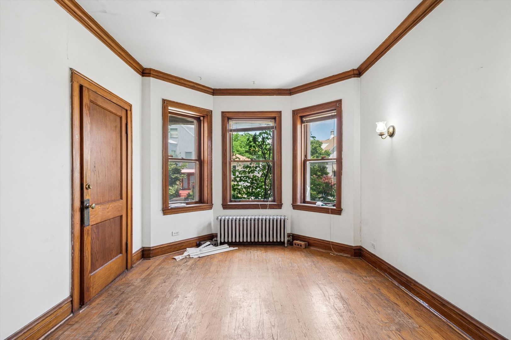 3039 N Gresham Avenue Property Photo 7