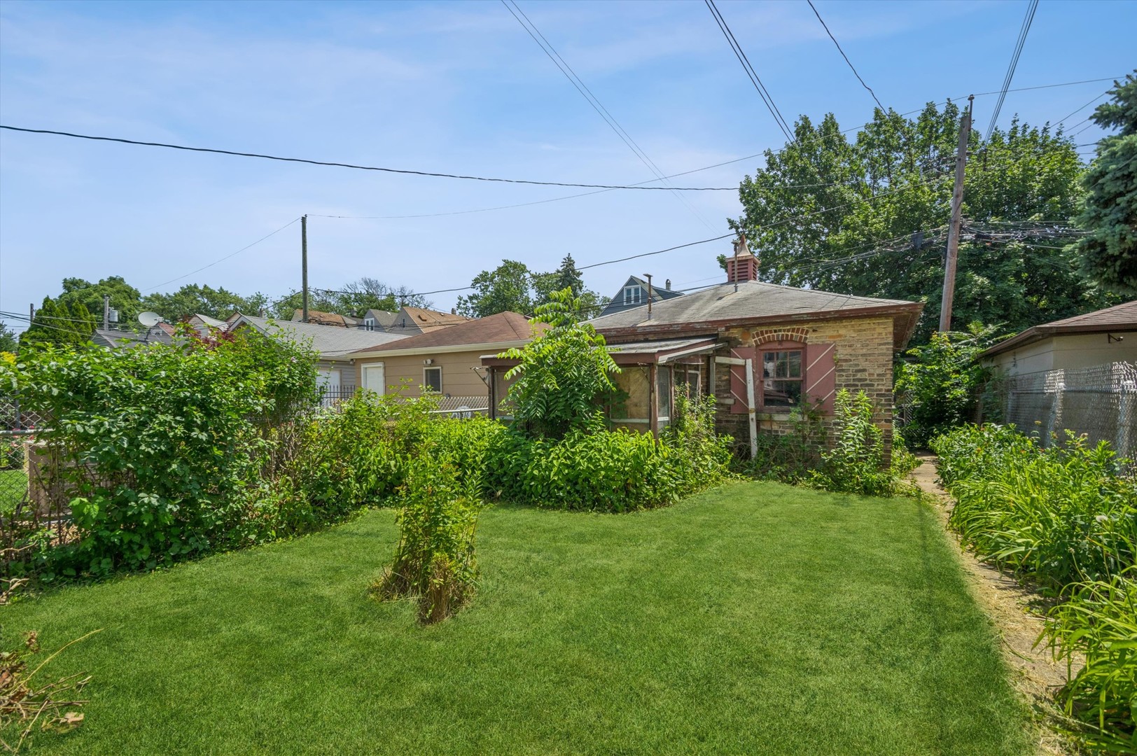 3039 N Gresham Avenue Property Photo 14