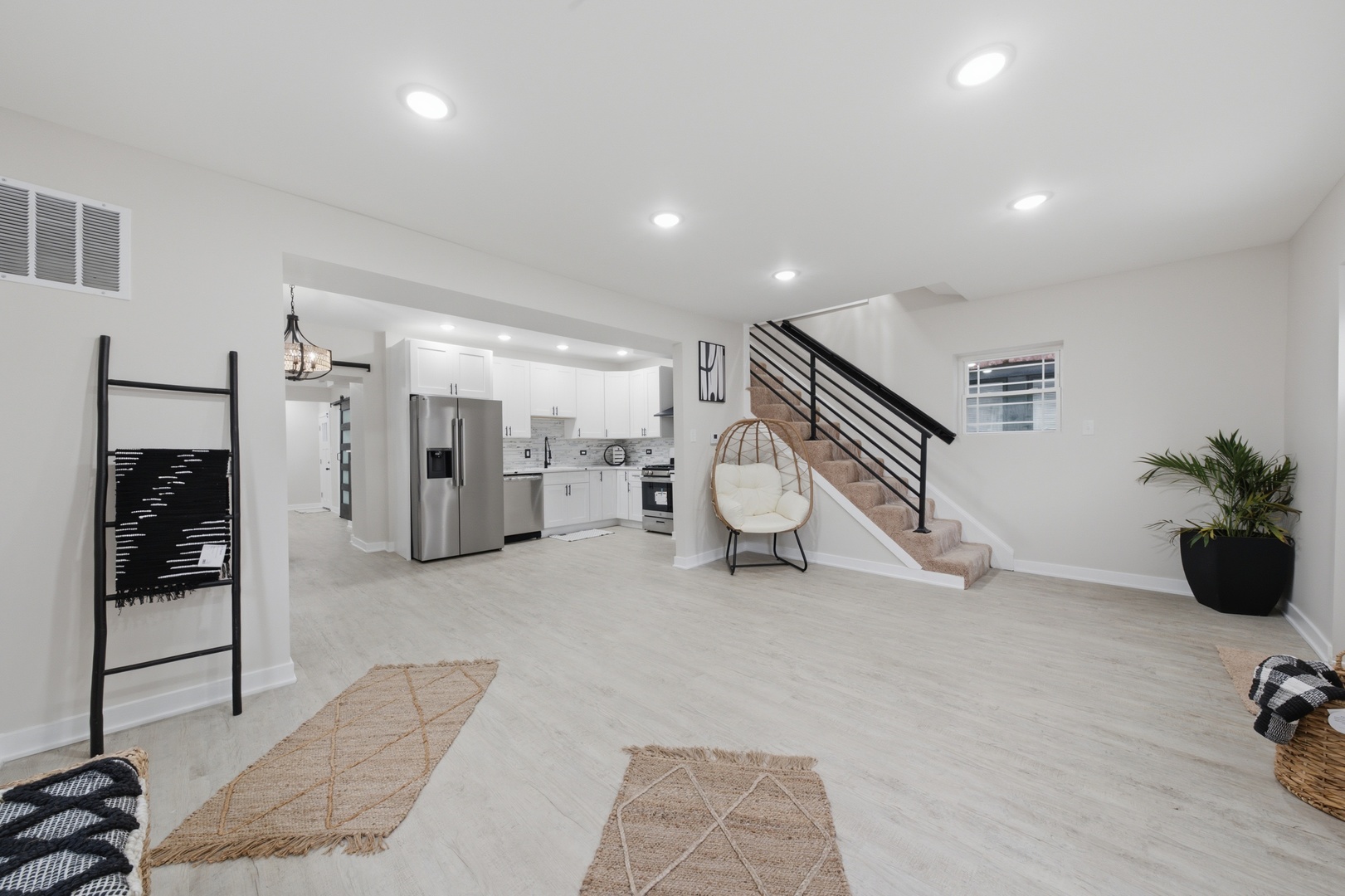 8742 S Wabash Avenue Property Photo 4