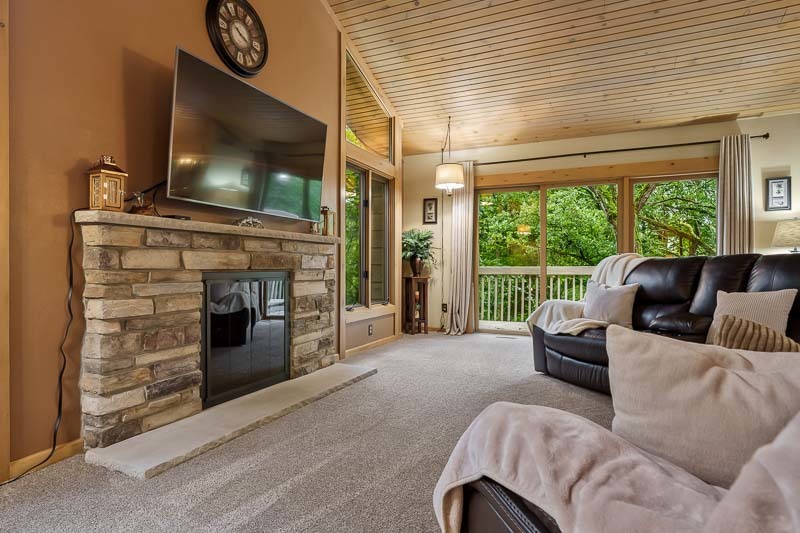 11206 Havens Wood Road Property Photo 6