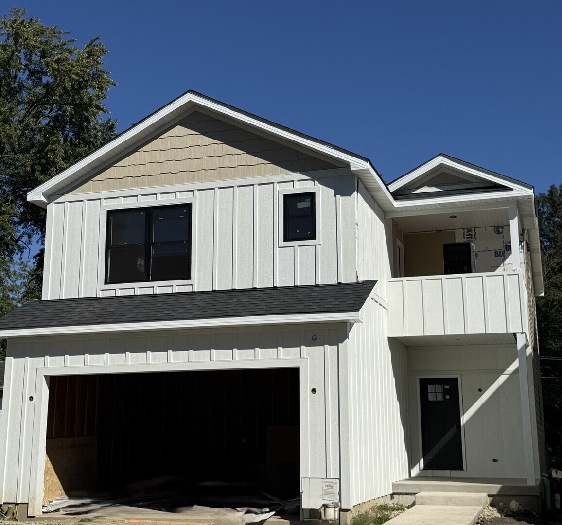 23525 N Overhill Drive Property Photo 1