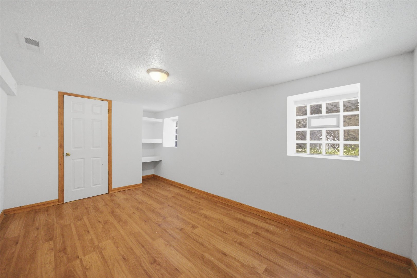 2324 N Central Park Avenue Property Photo 24