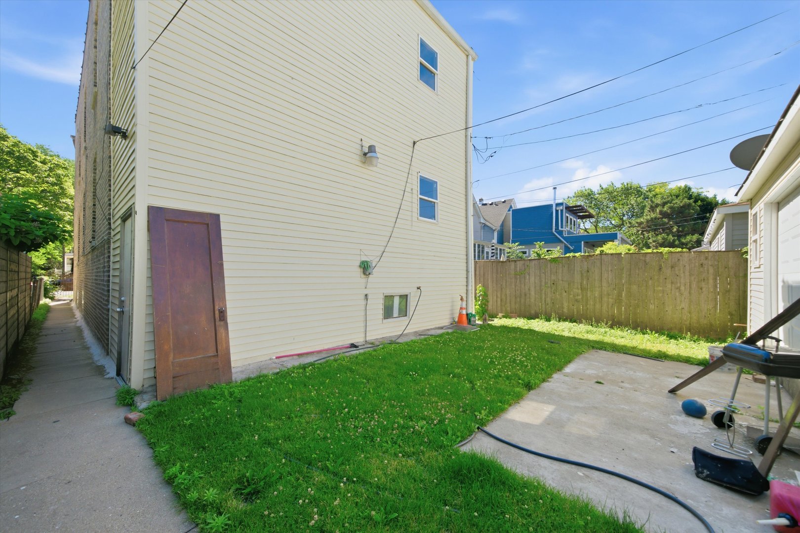 2324 N Central Park Avenue Property Photo 29