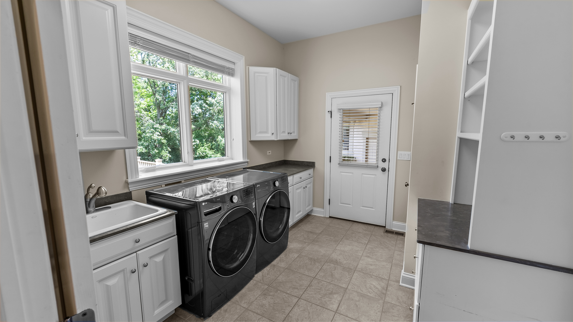 79 S Wynstone Drive Property Photo 23