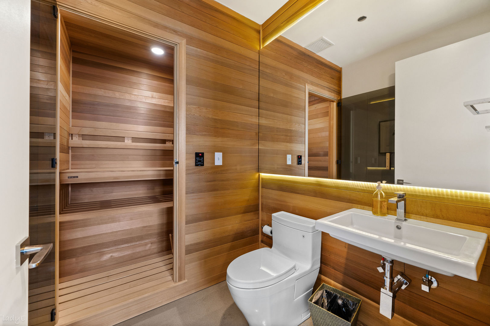 12676725 Property Photo 14