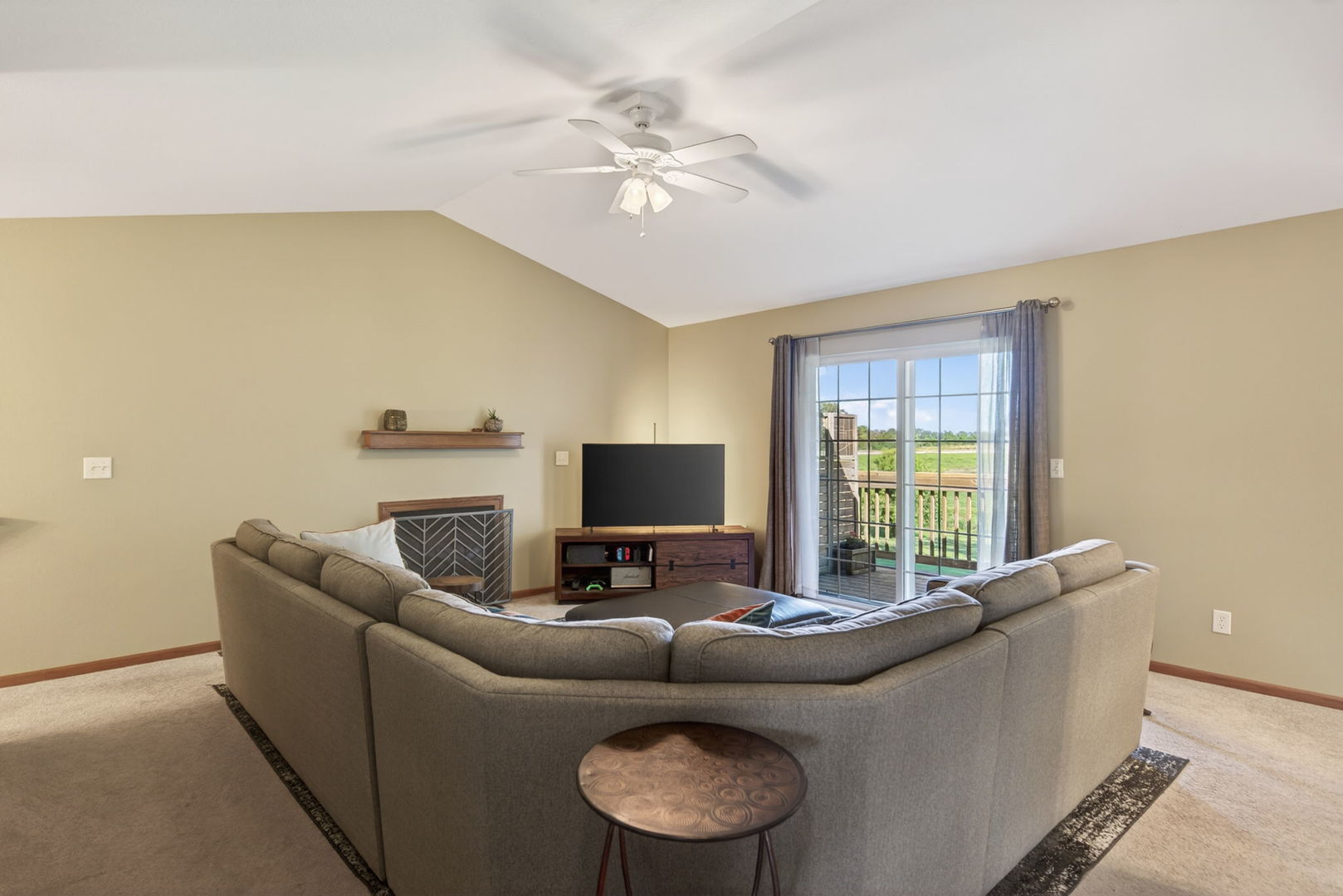 1636 E Lomar Street Property Photo 7