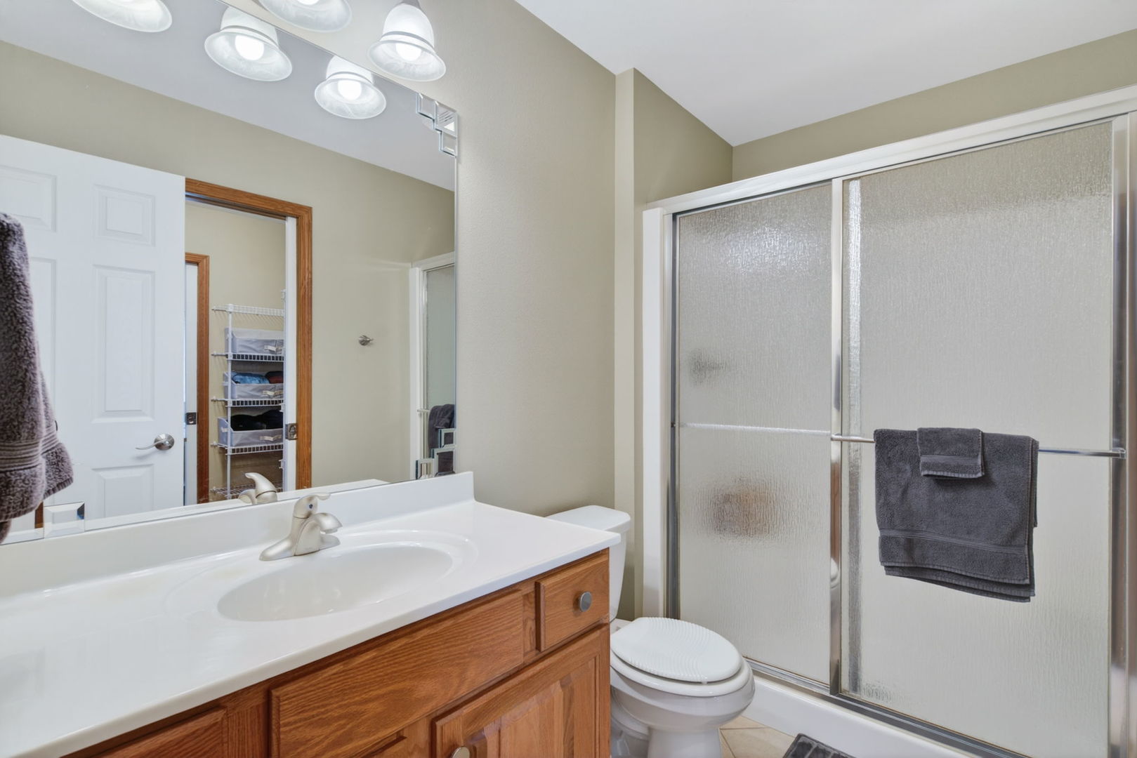 1636 E Lomar Street Property Photo 14