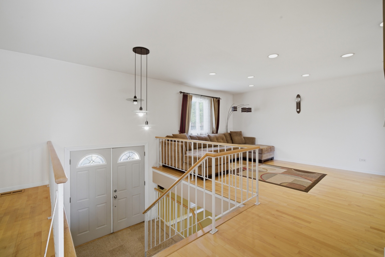 301 Horatio Boulevard Property Photo 2