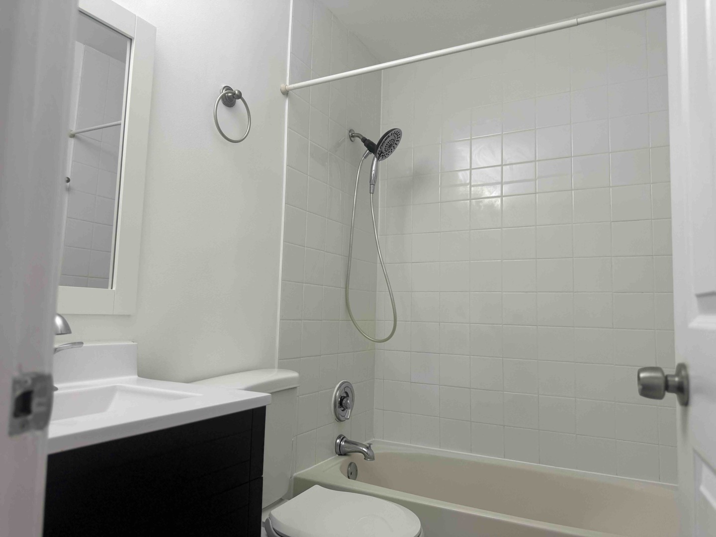 1321 N Baldwin Court 1d Property Photo 8