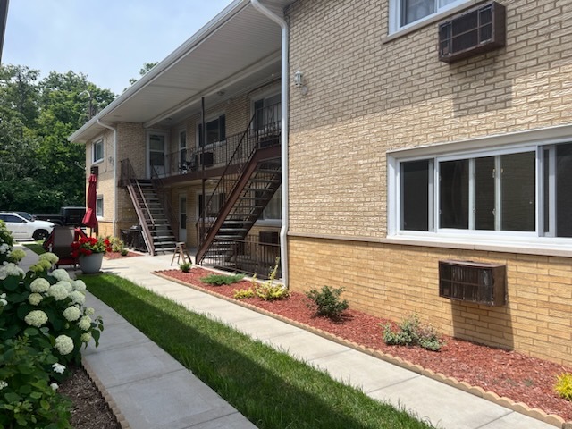 4127 S Harlem Avenue 3 Property Photo 2