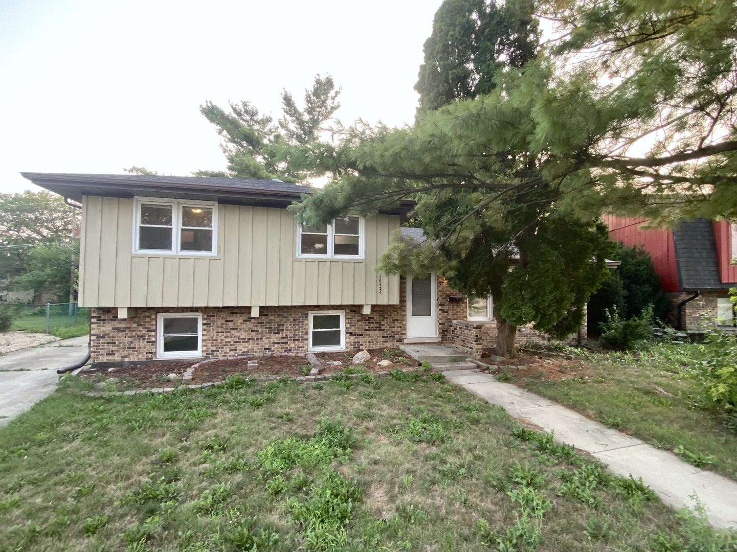 16428 Wabash Avenue Property Photo 1