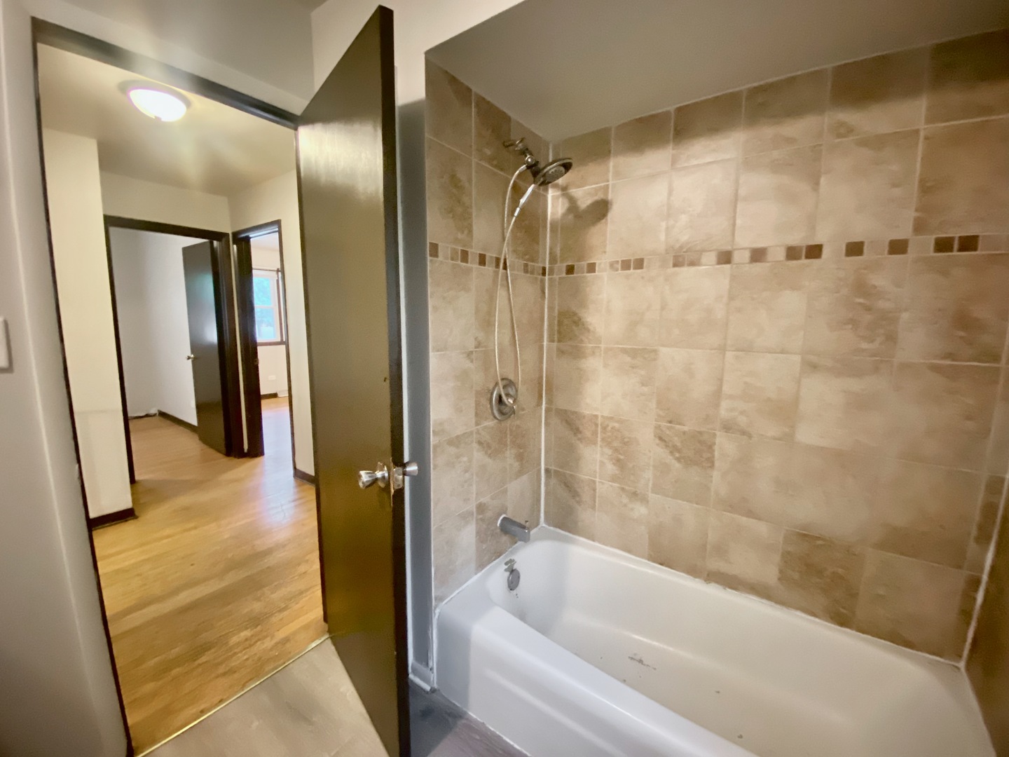 16428 Wabash Avenue Property Photo 12