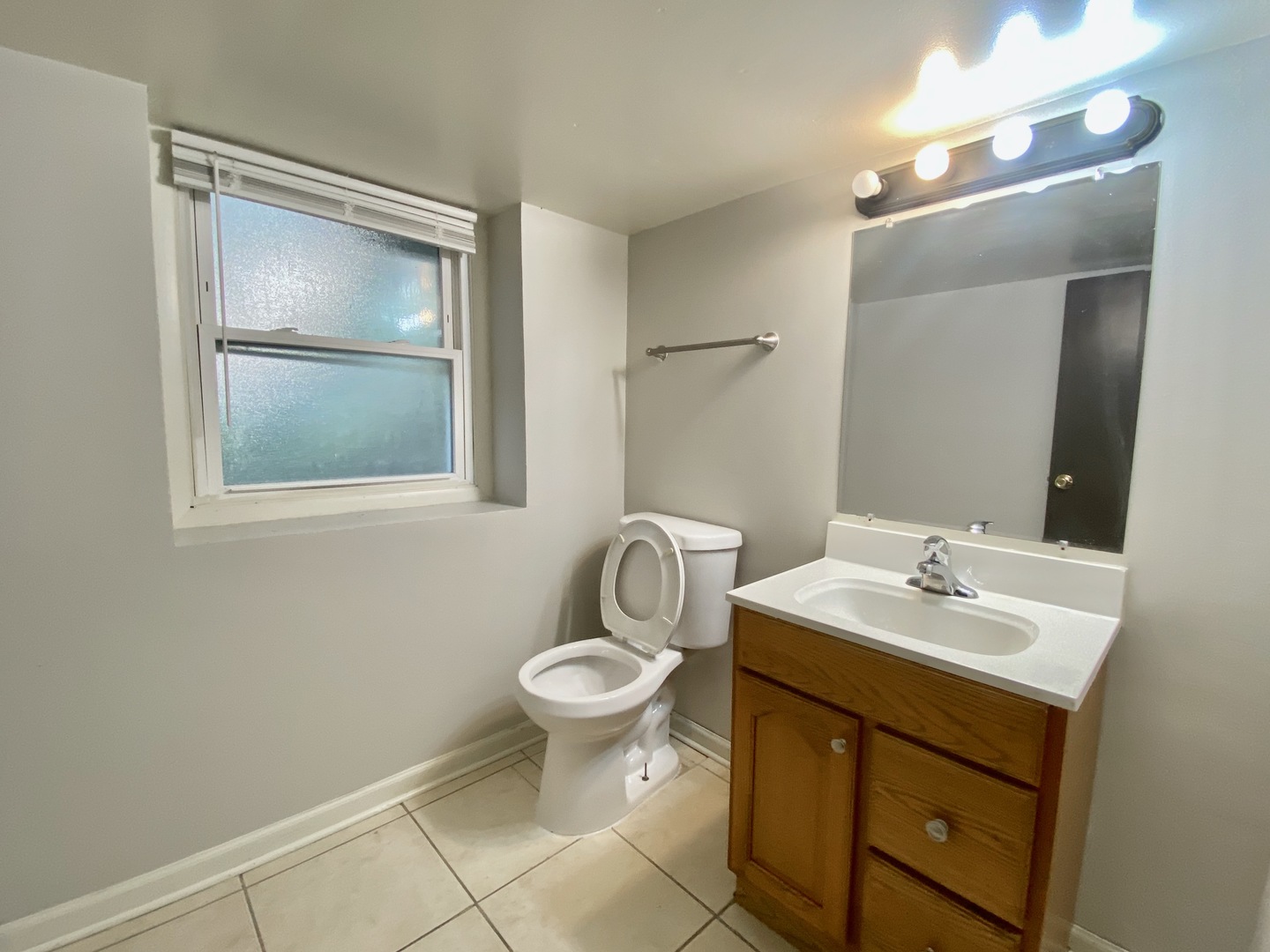 16428 Wabash Avenue Property Photo 23