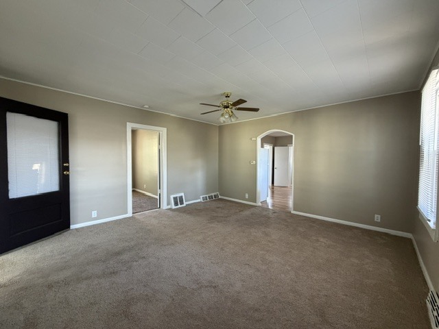 272 S Forest Avenue Property Photo 5