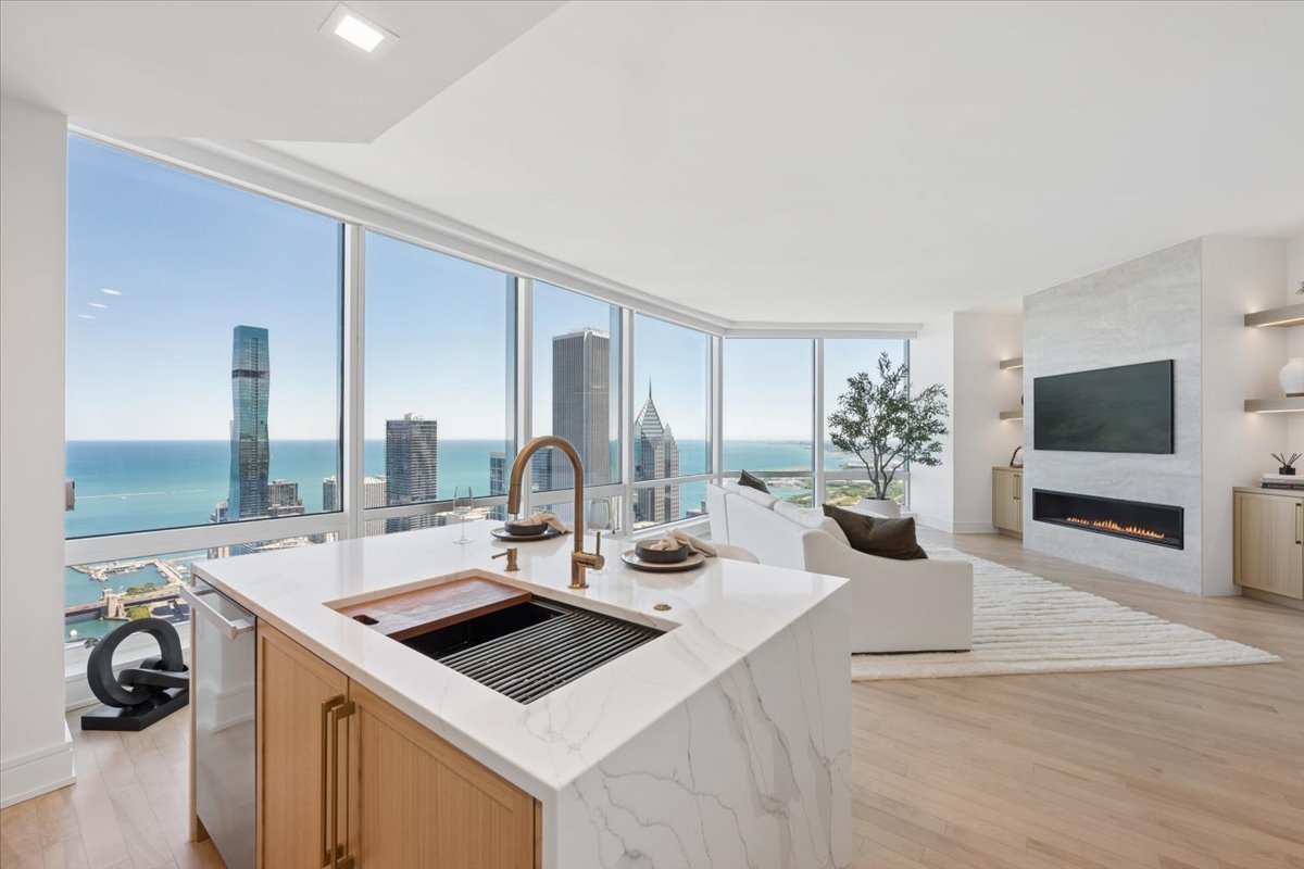 401 N Wabash Avenue 61g Property Photo 6