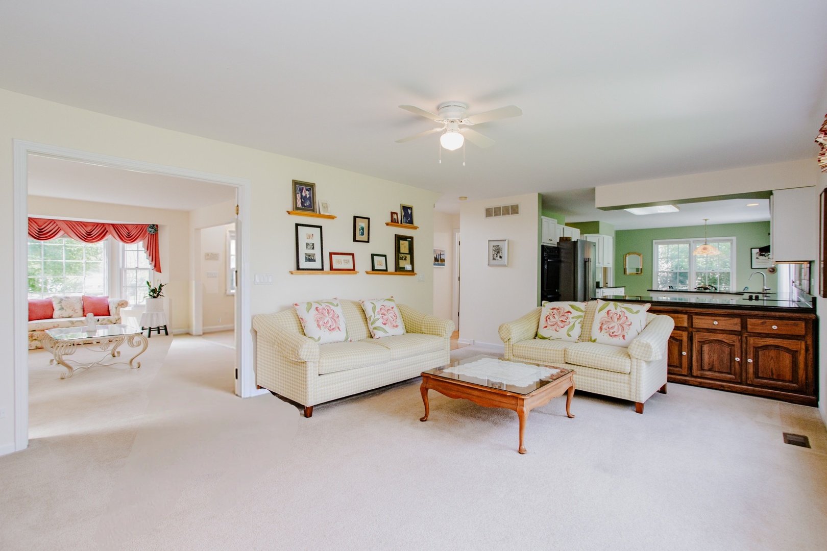 1438 Della Drive Property Photo 16