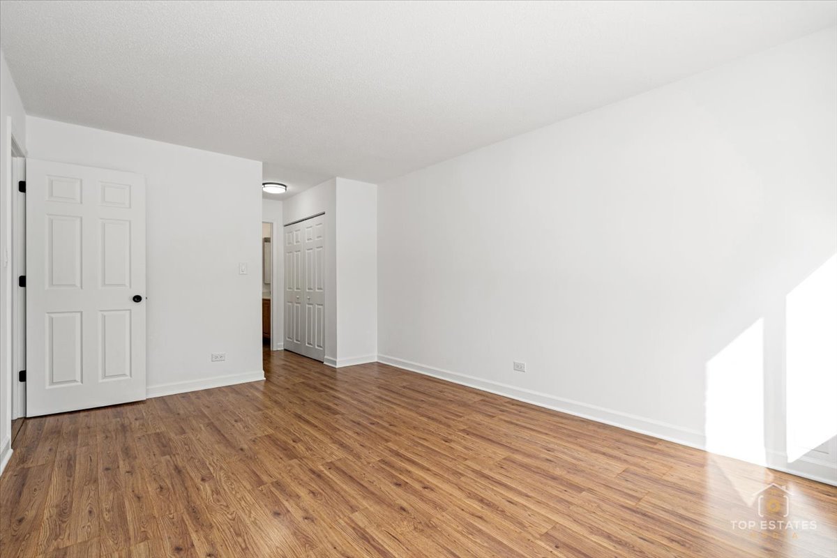 1107 S Old Wilke Road 208 Property Photo 26