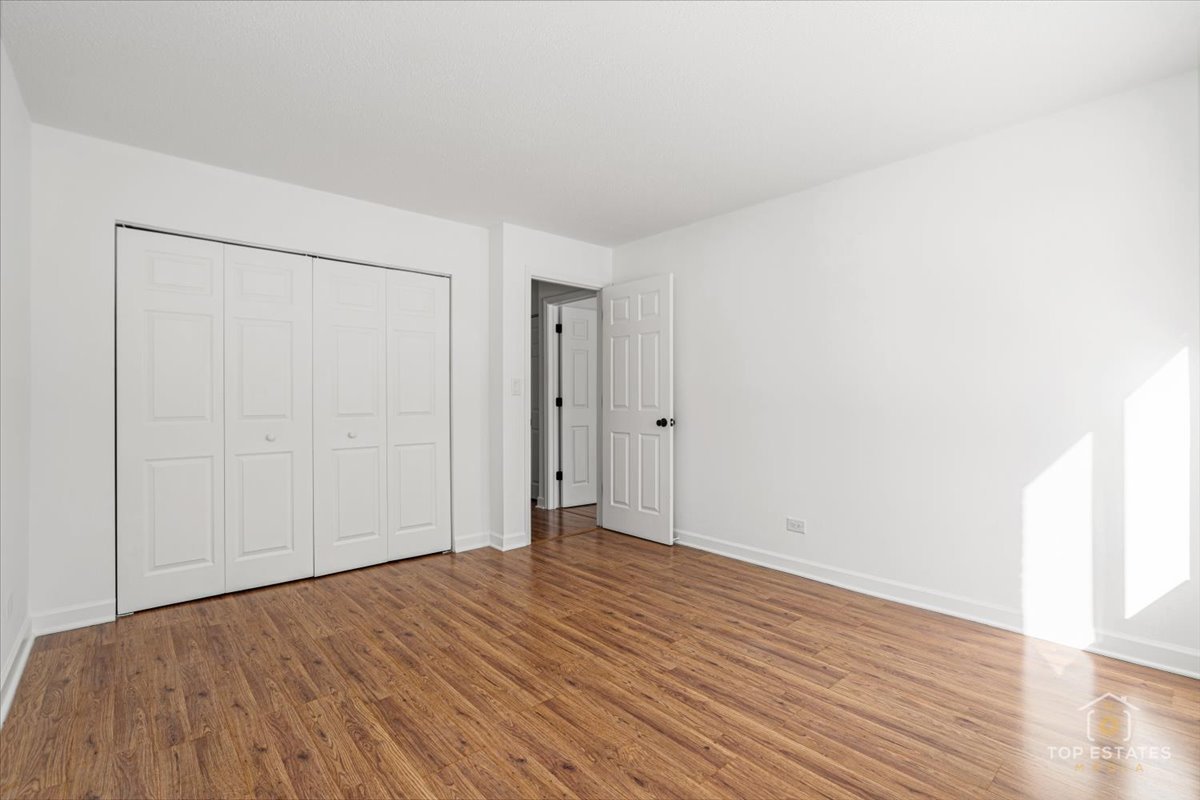 1107 S Old Wilke Road 208 Property Photo 31