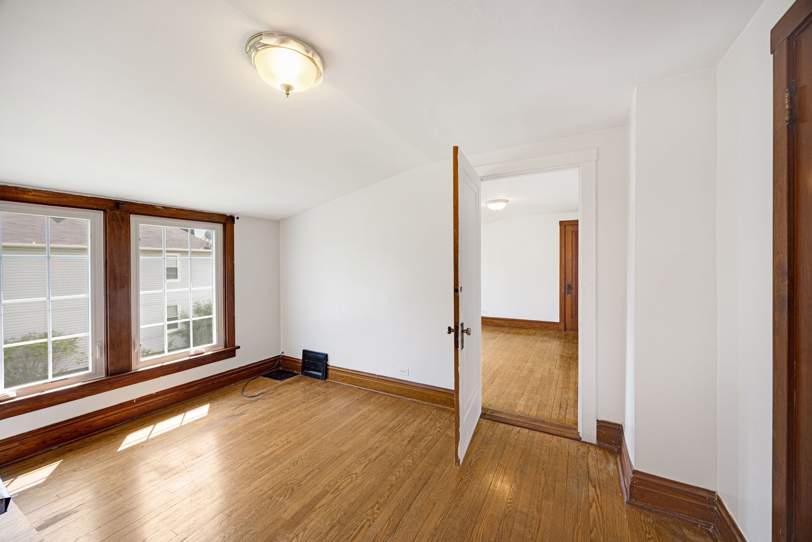 239 Burchell Avenue Property Photo 6