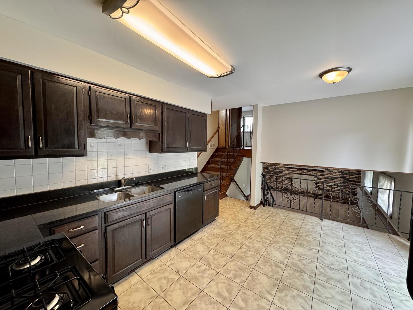 17945 Maple Street Property Photo 16