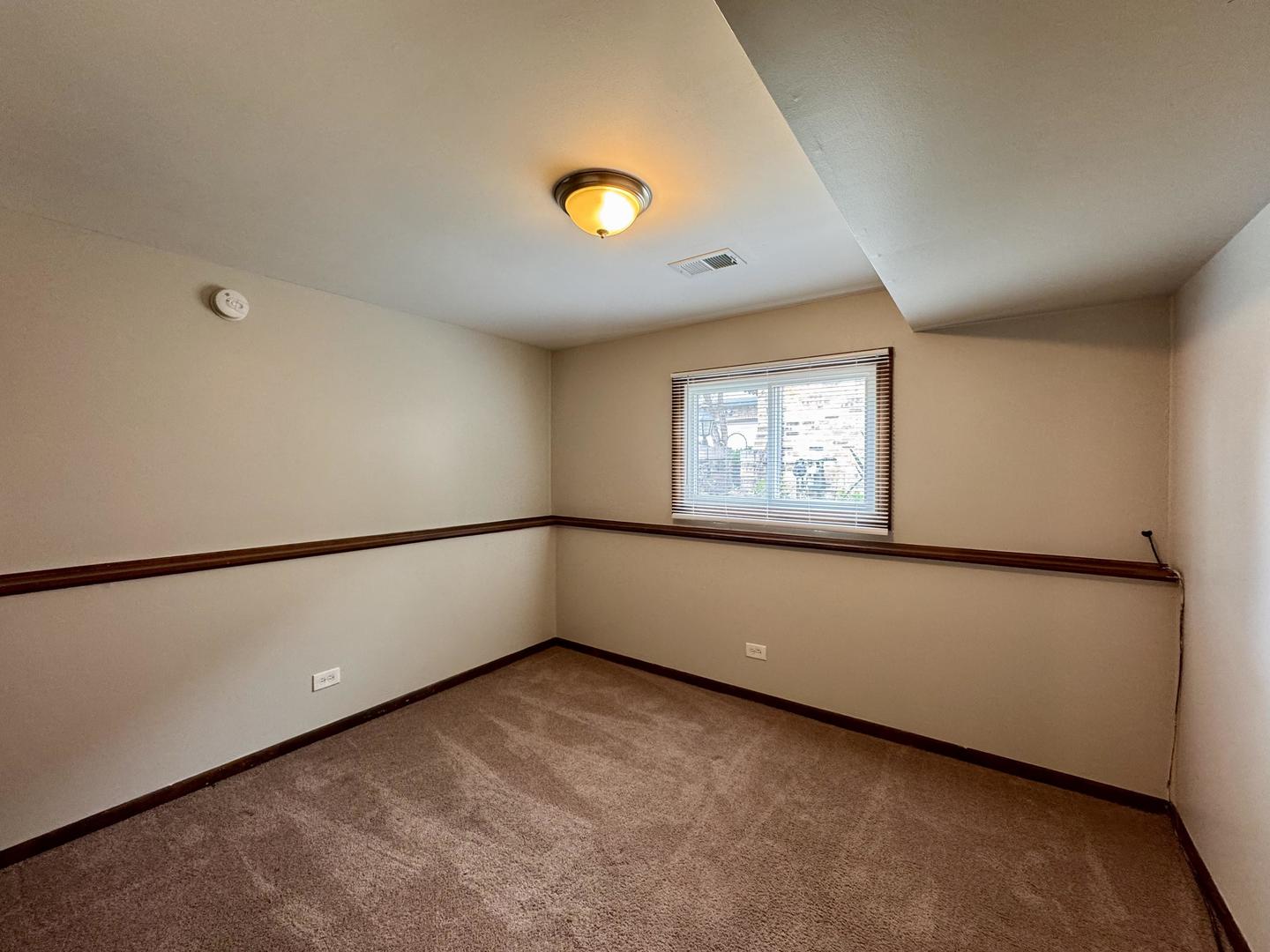 17945 Maple Street Property Photo 25