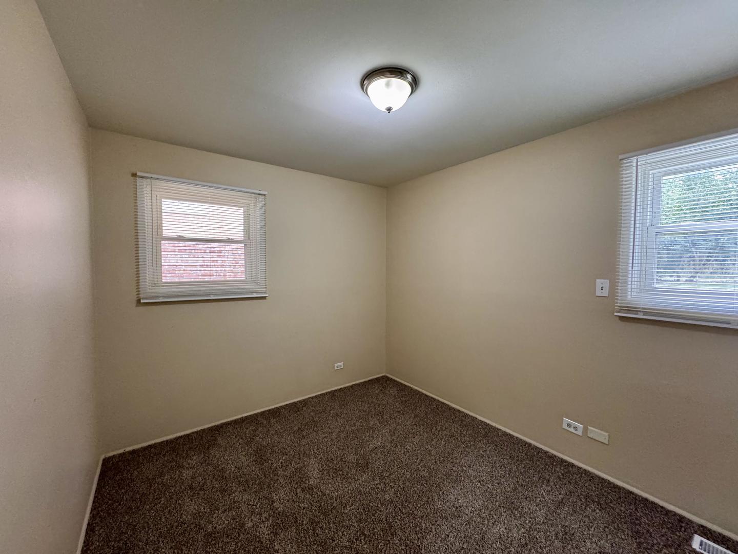 14708 Shepard Drive Property Photo 14