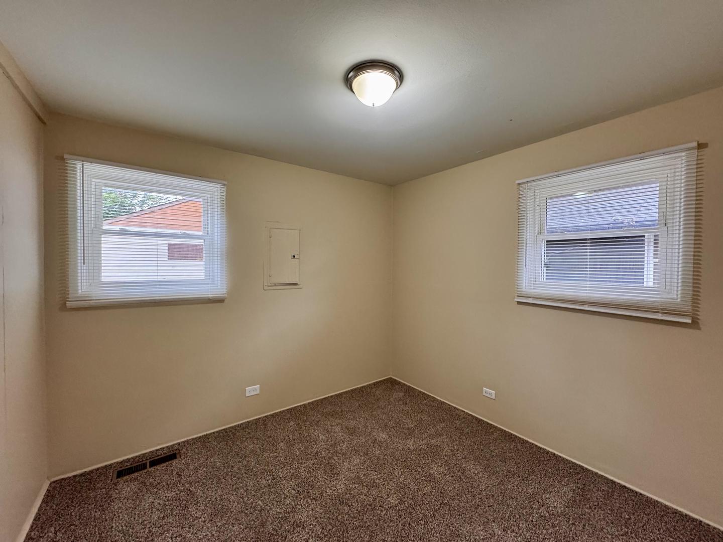 14708 Shepard Drive Property Photo 16