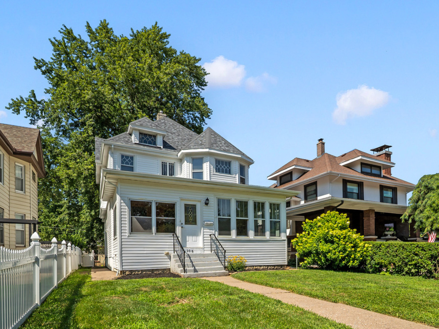 108 W Central Park Avenue Property Photo 2