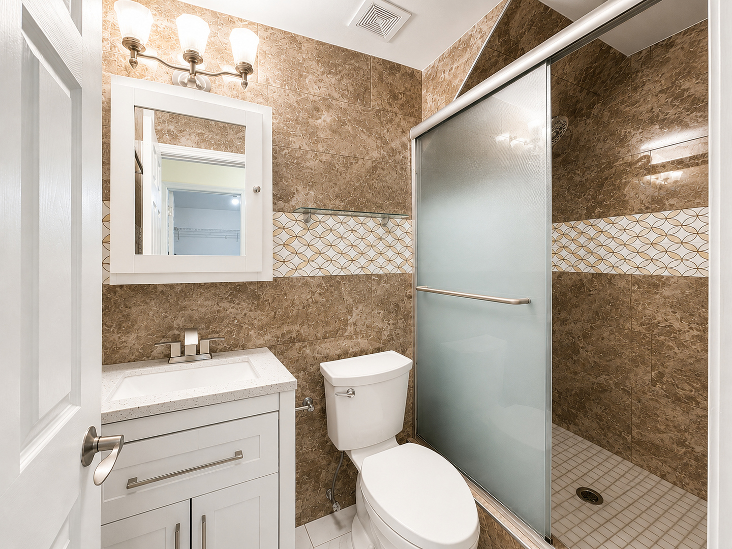 450 Heather Lane Property Photo 14