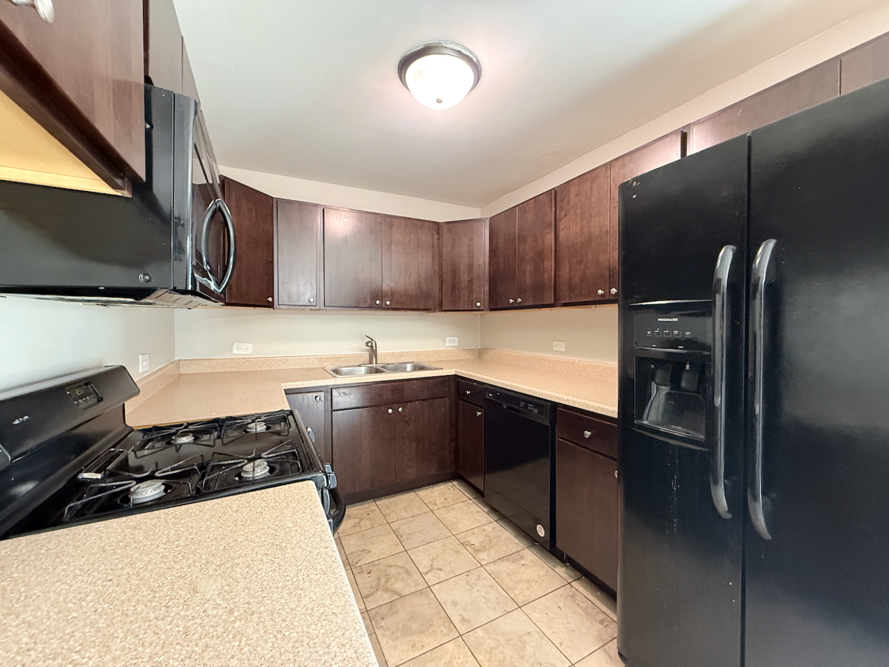 18018 Chantilly Lane Property Photo 5