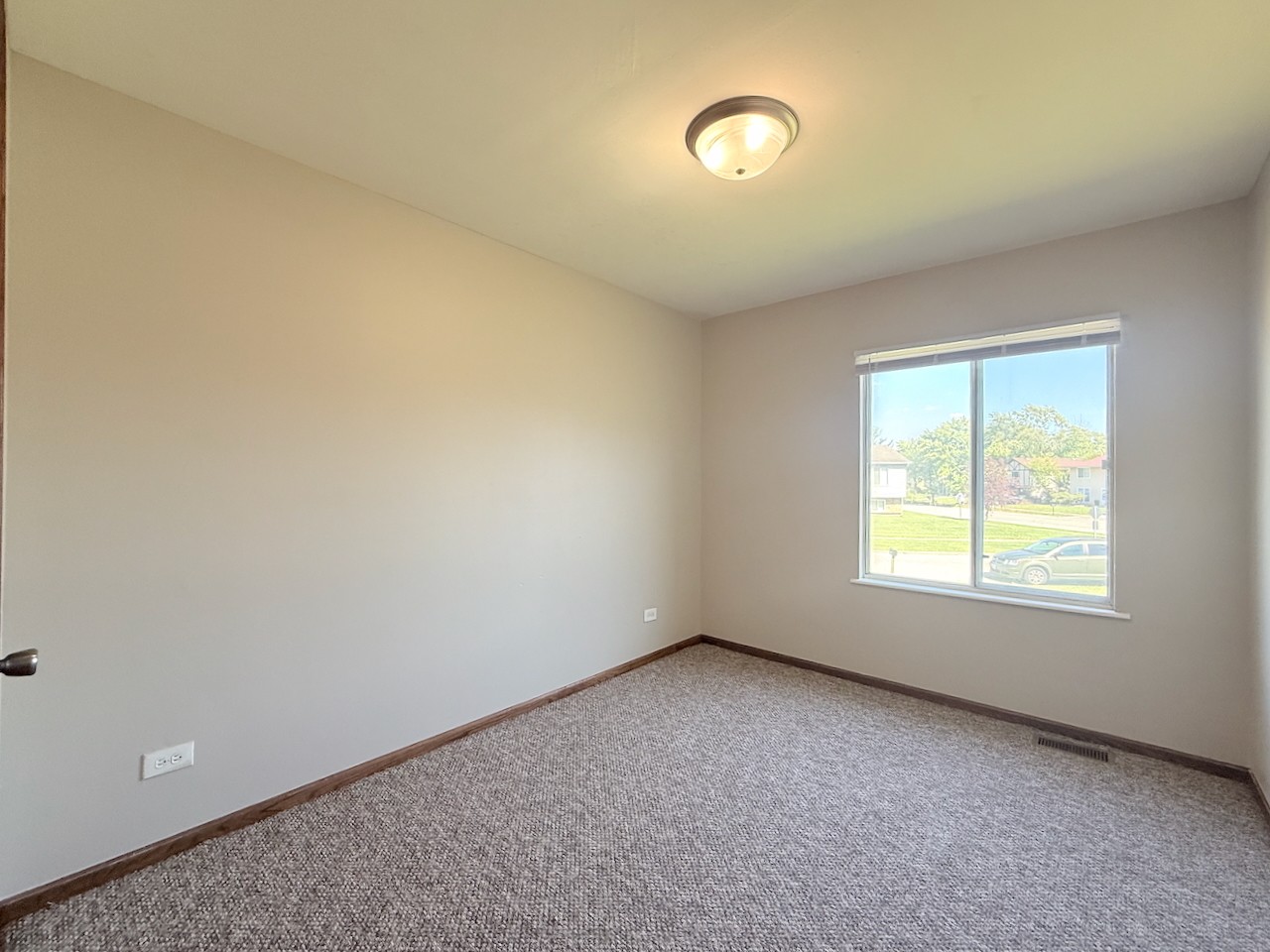 18018 Chantilly Lane Property Photo 11