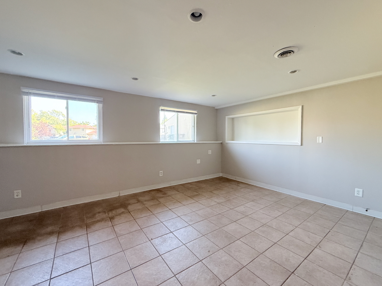18018 Chantilly Lane Property Photo 15