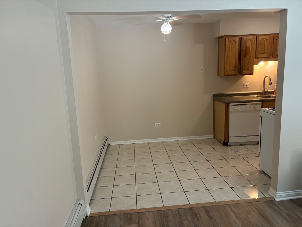 4616 Maple Avenue 1a Property Photo 2