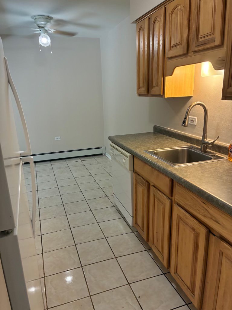 4616 Maple Avenue 1a Property Photo 6