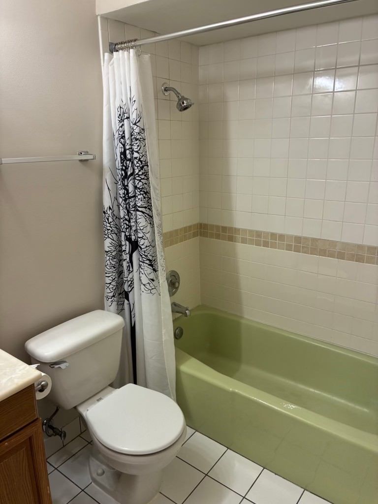 4616 Maple Avenue 1a Property Photo 13