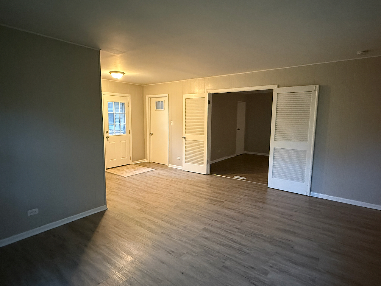 338 Waldmann Drive Property Photo 9