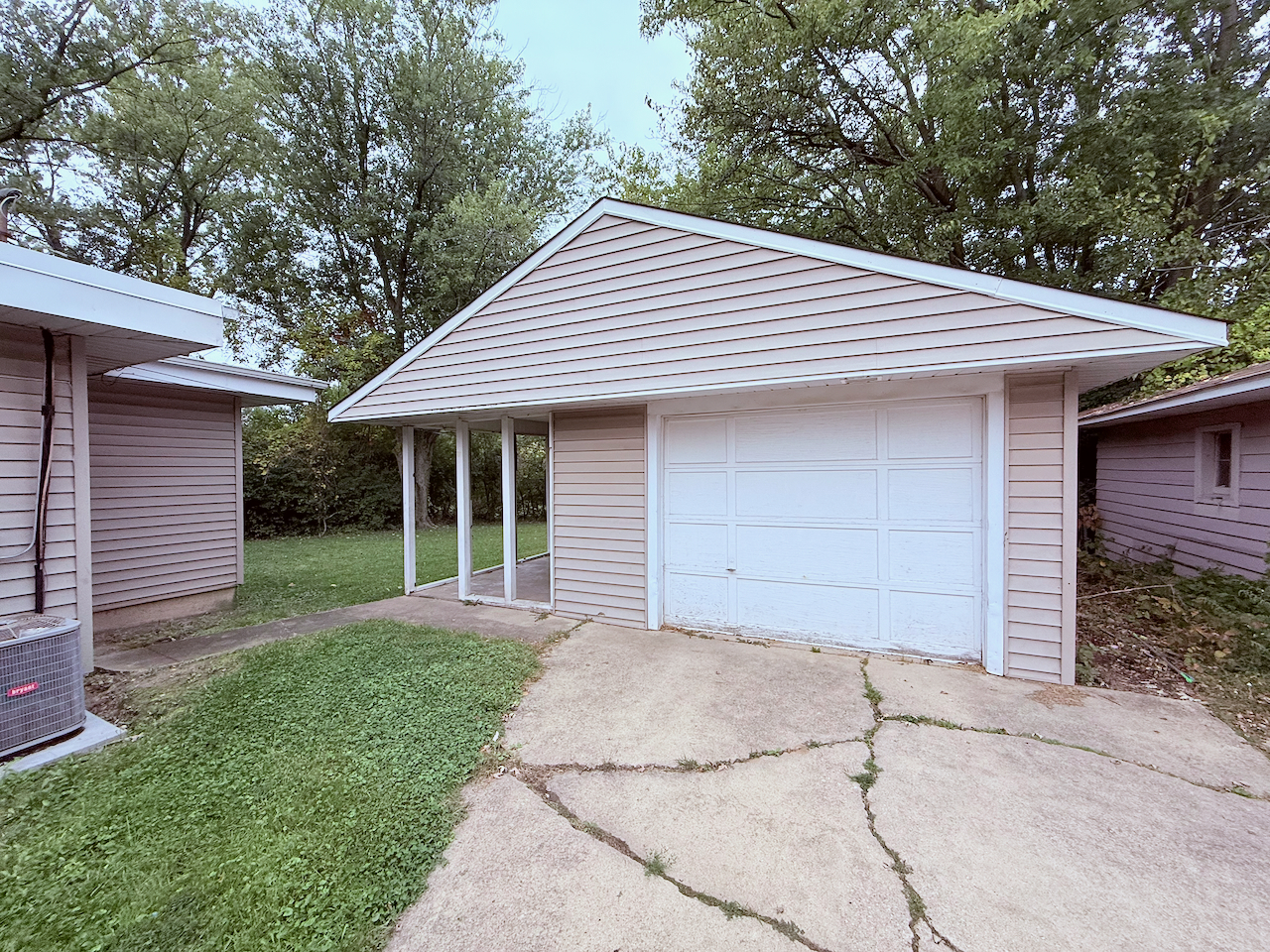 338 Waldmann Drive Property Photo 19